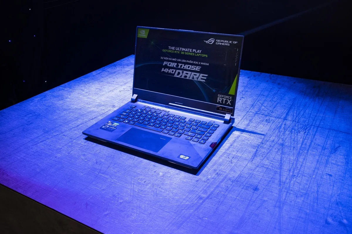 ROG công bố laptop game Flow X13 tích họp đồ họa NVIDIA GeForce RTX 30-series ROG công bố laptop game Flow X13 tích họp đồ họa NVIDIA GeForce RTX 30-series