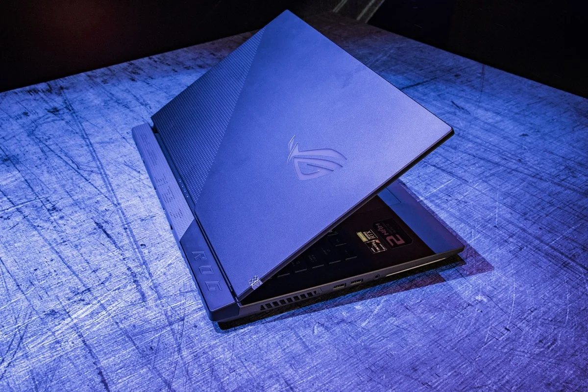 ROG công bố laptop game Flow X13 tích họp đồ họa NVIDIA GeForce RTX 30-series ROG công bố laptop game Flow X13 tích họp đồ họa NVIDIA GeForce RTX 30-series