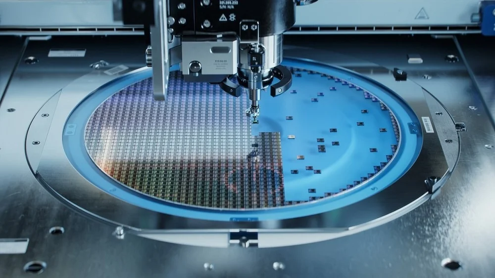 máy quang khắc sản xuất chip